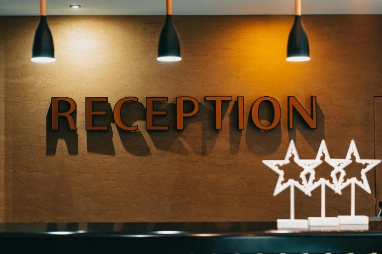 Pet-Friendly Hotels Near AT&T Stadium: Arlington Welcomes Everyone