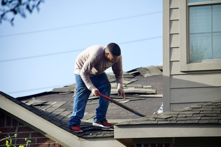 Flat Roof Repair Cost Arlington TX: 2025 Pricing Guide