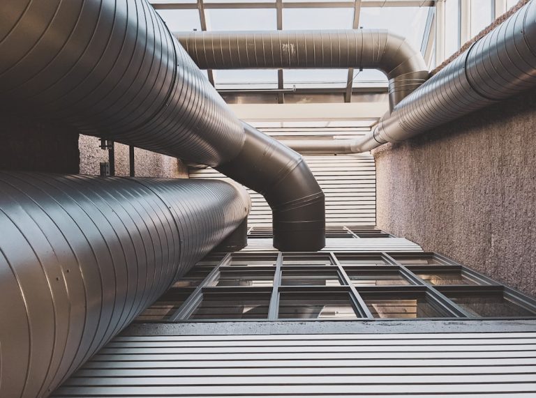 How Long Does an HVAC System Last in Texas Heat? Arlington TX Guide