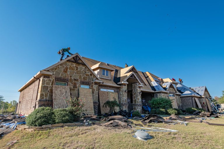 How Long Does a Roof Last in Texas? Arlington Homeowner Guide