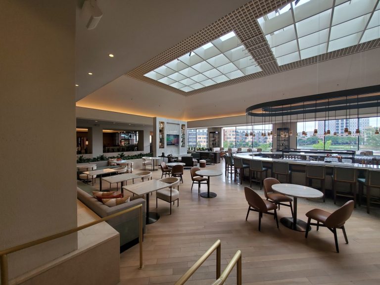 Arlington Restaurants Hotels Guide 2026: Where to Stay and Dine Near AT&T Stadium
