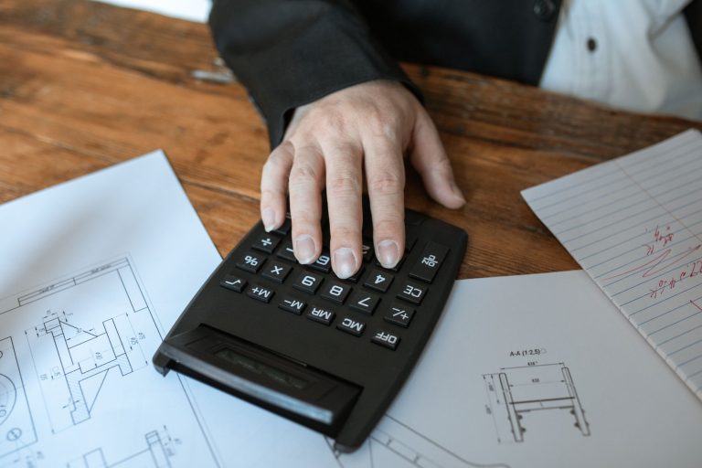 Contractor Bid Calculator: What to Expect in Arlington TX